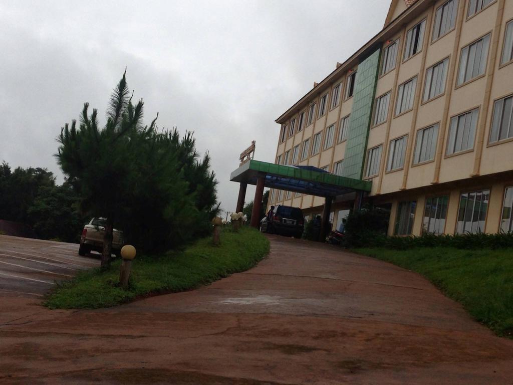Mondulkiri Hotel Senmonorom Exterior foto